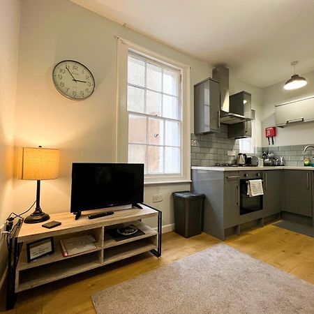 Suitely - Berkeley Apartments Cheltenham Ngoại thất bức ảnh