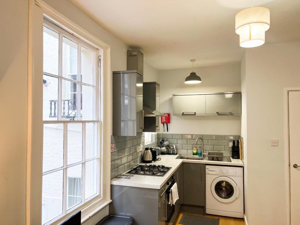 Suitely - Berkeley Apartments Cheltenham Ngoại thất bức ảnh