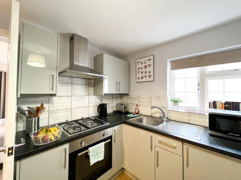 Suitely - Berkeley Apartments Cheltenham Ngoại thất bức ảnh