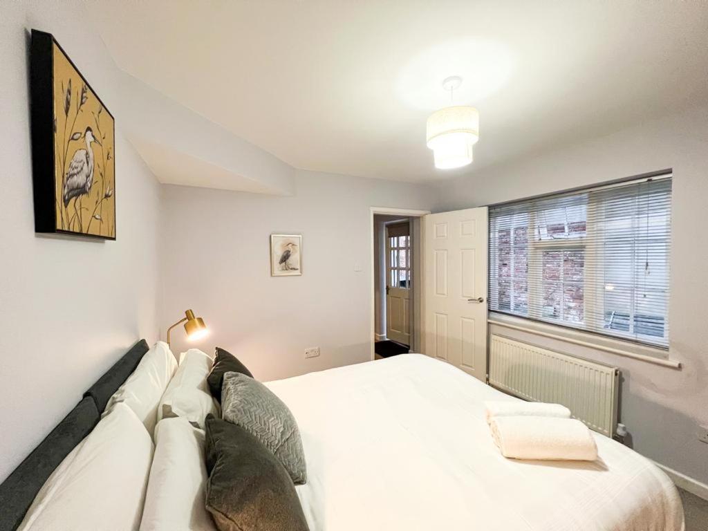 Suitely - Berkeley Apartments Cheltenham Ngoại thất bức ảnh